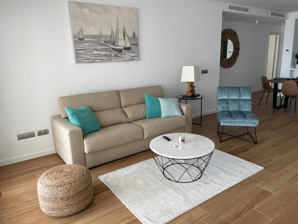 Modern 2 Beds Apartment In Alcaidesa Bagian luar foto